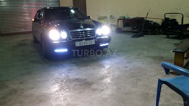Mercedes E 300 1998, 350,000 km - 3.0 l - Gəncə