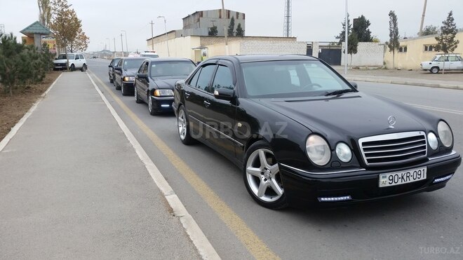 Mercedes E 300 1998, 350,000 km - 3.0 l - Gəncə