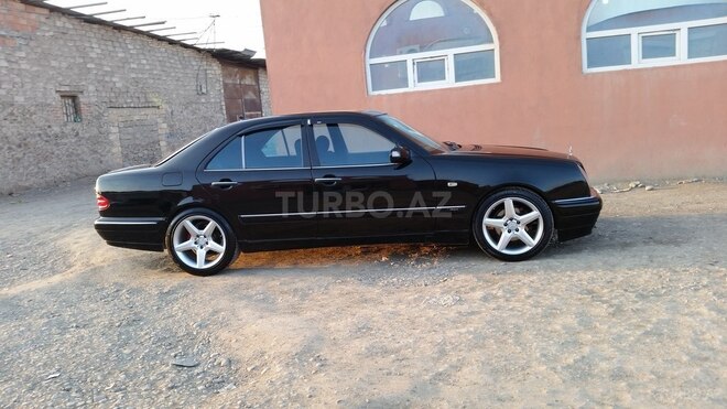 Mercedes E 300 1998, 350,000 km - 3.0 l - Gəncə