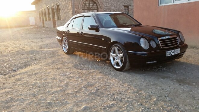 Mercedes E 300 1998, 350,000 km - 3.0 l - Gəncə