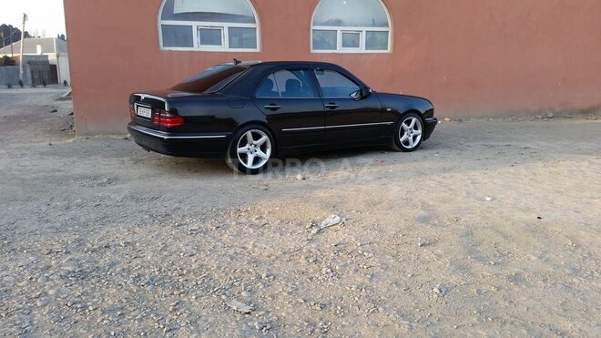 Mercedes E 300 1998, 350,000 km - 3.0 l - Gəncə