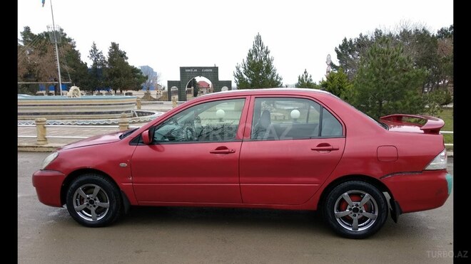 Mitsubishi Lancer 2007, 290,000 km - 1.3 l - Şabran