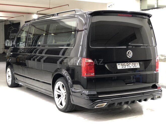 Volkswagen Transporter 2018, 5,800 km - 2.0 л - Bakı