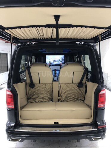 Volkswagen Transporter 2018, 5,800 km - 2.0 л - Bakı