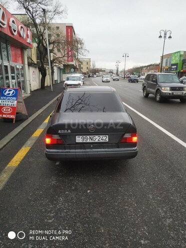 Mercedes E 200 1992, 362,000 km - 2.0 l - Bakı