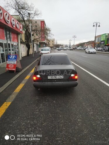 Mercedes E 200 1992, 362,000 km - 2.0 l - Bakı