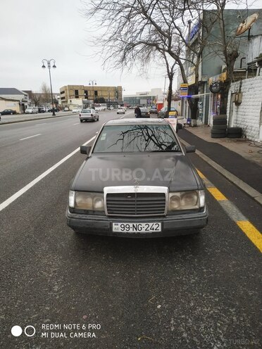 Mercedes E 200 1992, 362,000 km - 2.0 l - Bakı