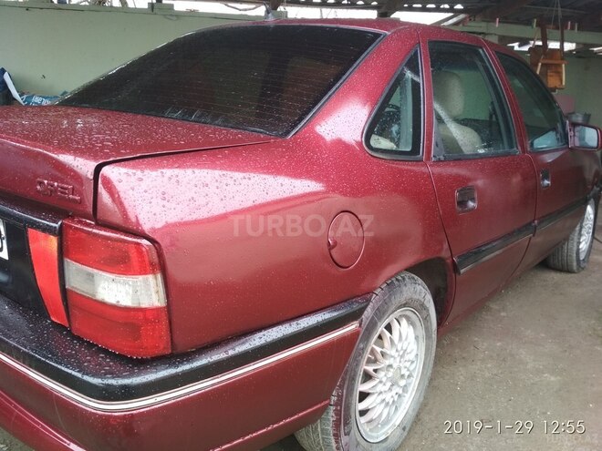 Opel Vectra 1993, 435,000 km - 2.0 l - Xaçmaz