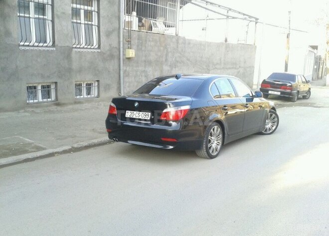 BMW 520 2004, 223,200 km - 2.2 l - Gəncə