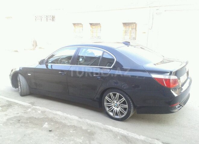 BMW 520 2004, 223,200 km - 2.2 l - Gəncə