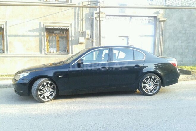 BMW 520 2004, 223,200 km - 2.2 l - Gəncə
