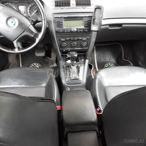 Skoda Octavia 2008, 257,000 km - 2.0 l - Bakı