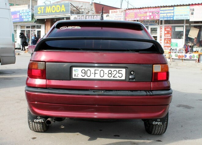 Opel Astra 1997, 371,000 km - 1.6 l - Bakı