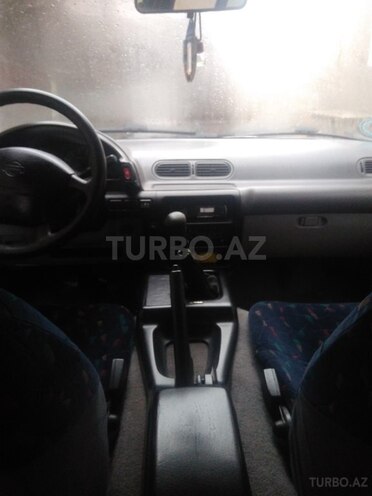 Nissan Serena 2000, 227,312 km - 1.6 l - Bakı