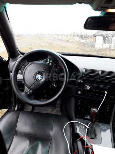 BMW 535 2000, 270,000 km - 3.5 l - Şamaxı
