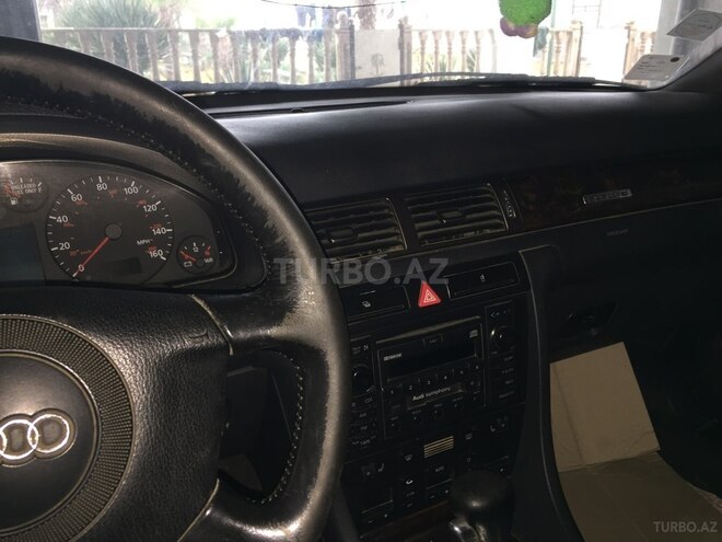 Audi A6 2000, 300,000 km - 2.8 л - Saatlı