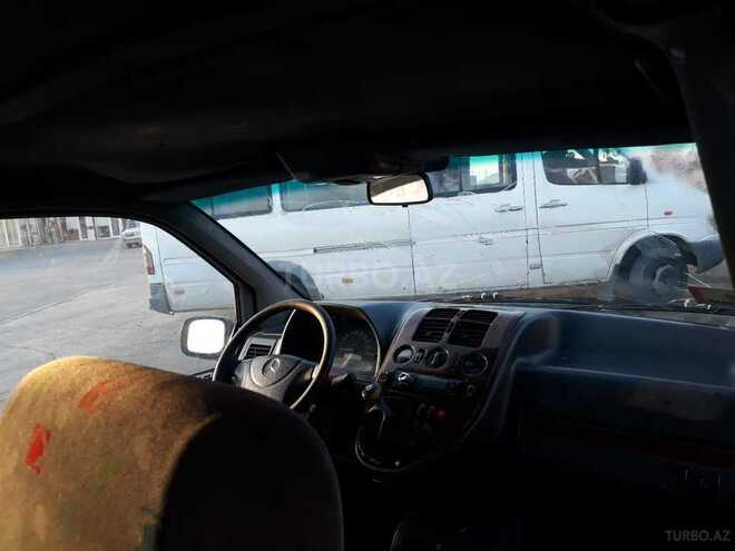Mercedes Vito 109 1999, 15,000 km - 3.7 л - Qazax