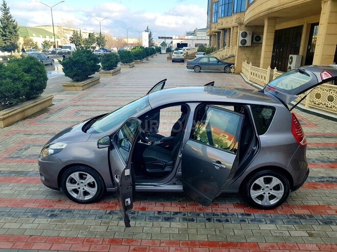 Renault Scenic 2010, 170,000 km - 1.5 л - Bakı
