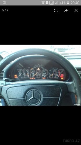 Mercedes C 220 1998, 358,000 km - 2.2 л - Bakı