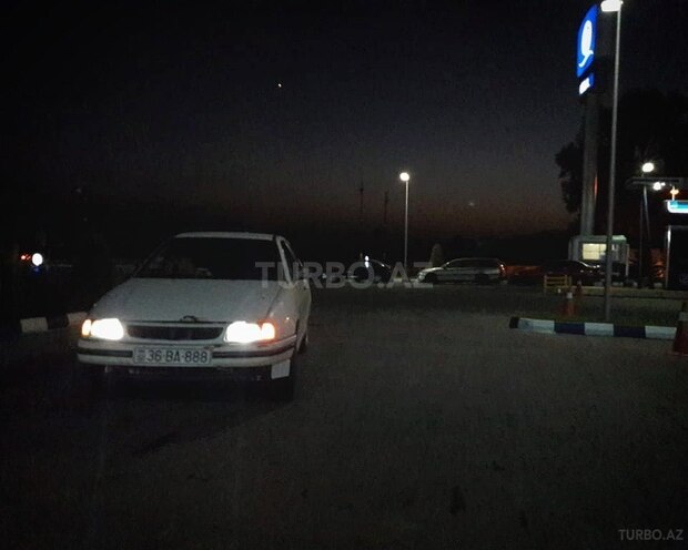 Volkswagen Polo 1995, 170,000 km - 1.8 l - Qəbələ