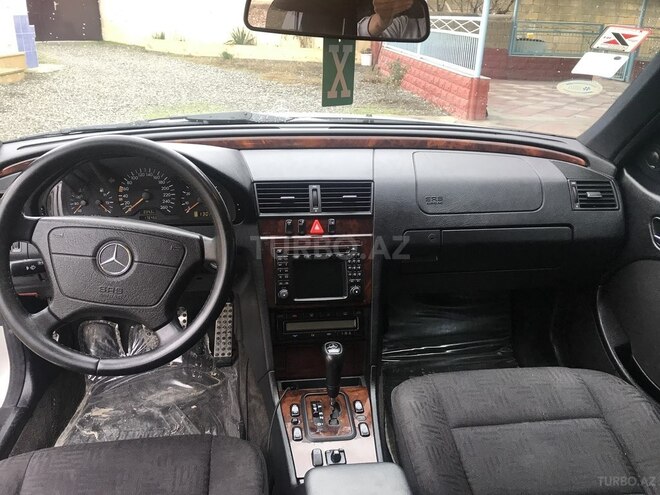 Mercedes C 280 1999, 170,000 km - 2.8 l - Şirvan