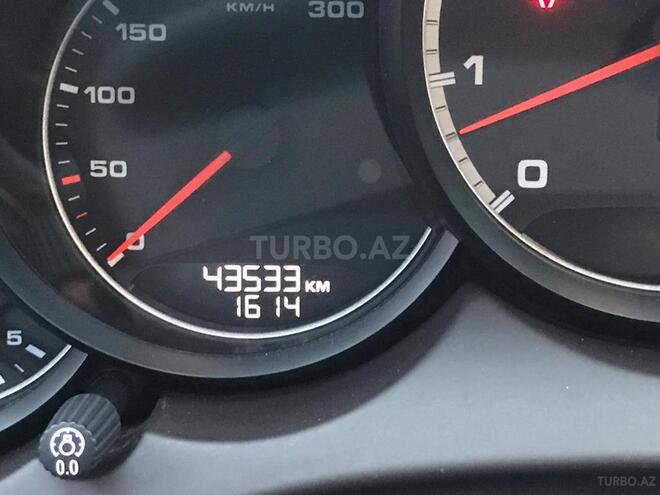 Porsche Cayenne Turbo 2011, 43,000 km - 4.8 л - Bakı