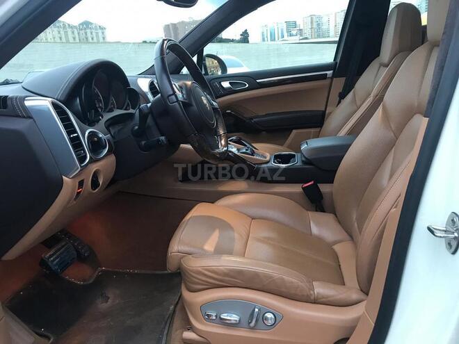 Porsche Cayenne Turbo 2011, 43,000 km - 4.8 л - Bakı