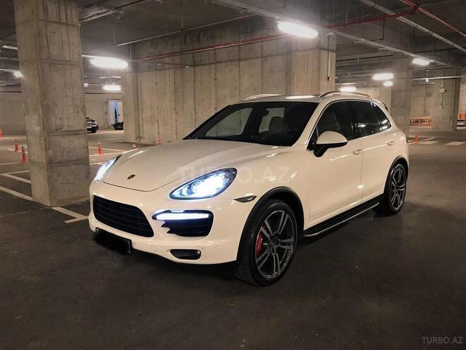 Porsche Cayenne Turbo 2011, 43,000 km - 4.8 л - Bakı