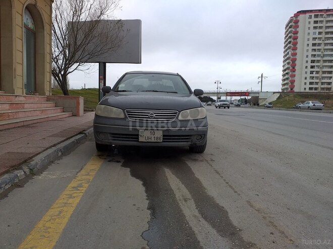 Nissan Sunny 2006, 303,000 km - 1.6 l - Bakı