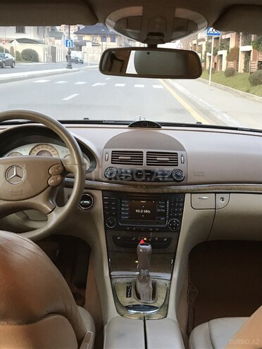 Mercedes E 350 2006, 230,000 km - 3.5 l - Bakı