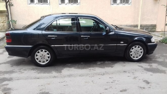 Mercedes C 200 1999, 305,000 km - 2.0 l - Bakı