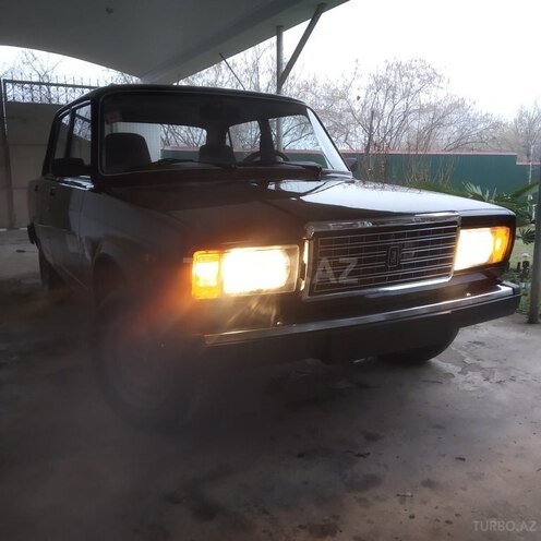 LADA (VAZ) 2107 2011, 246,578 km - 1.5 л - Qax