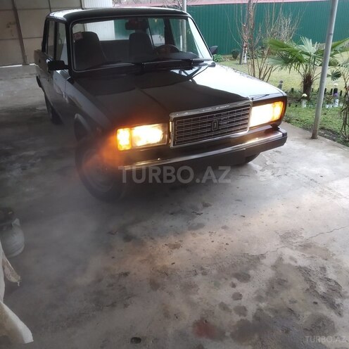 LADA (VAZ) 2107 2011, 246,578 km - 1.5 л - Qax