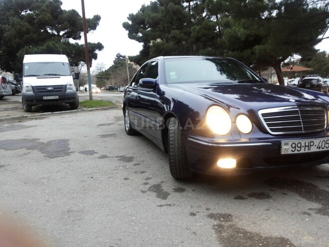 Mercedes E 240 2000, 359,000 km - 2.4 l - Bakı