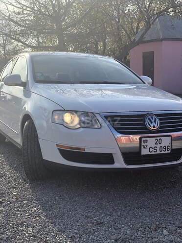 Volkswagen Passat 2007, 190,000 km - 2.0 l - Gəncə