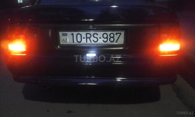 Opel Vectra 1995, 335,179 km - 1.8 l - Qax