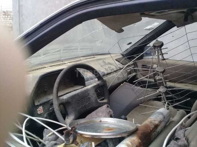 Audi  1994, 200,000 km - 2.0 l - Bakı