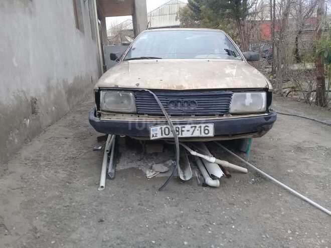 Audi  1994, 200,000 km - 2.0 l - Bakı