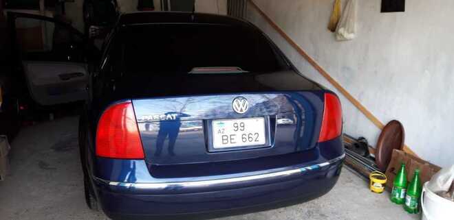 Volkswagen Passat 2004, 200,000 km - 1.8 l - Mingəçevir