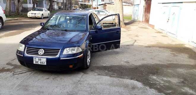 Volkswagen Passat 2004, 200,000 km - 1.8 l - Mingəçevir