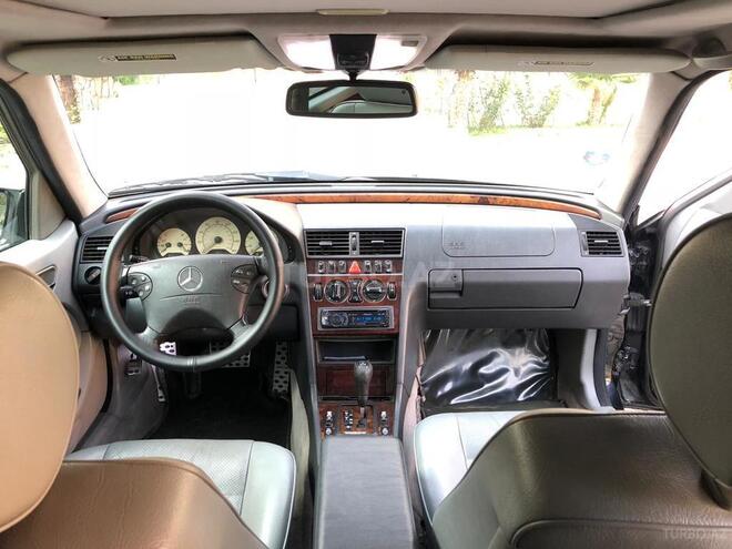 Mercedes C 230 2000, 200,000 km - 2.3 л - Bakı