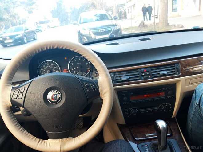 BMW 330 2005, 120,000 km - 3.0 l - Bakı