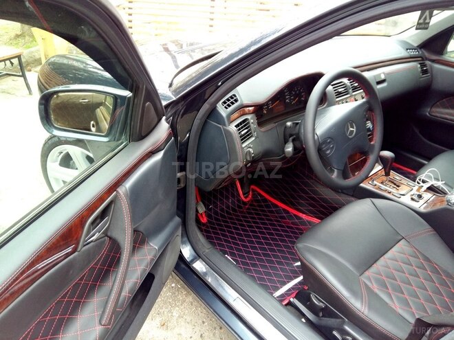 Mercedes E 240 2000, 210,000 km - 2.4 l - Bakı