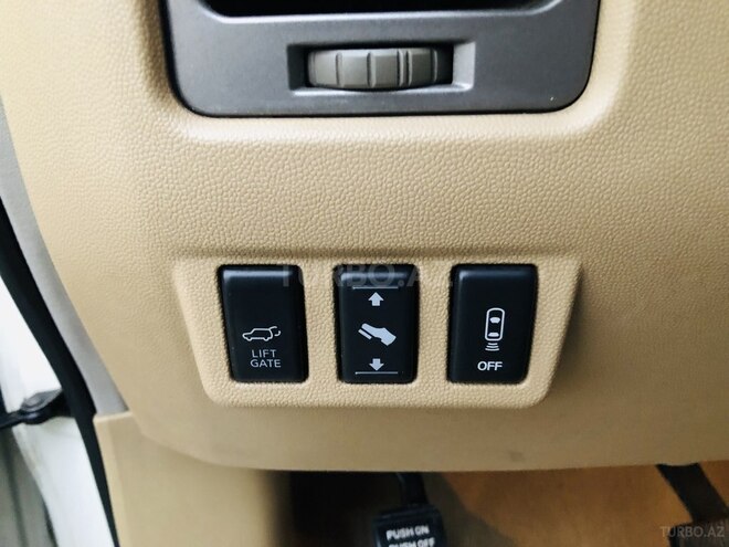Nissan Armada 2005, 110,000 km - 5.6 l - Bakı