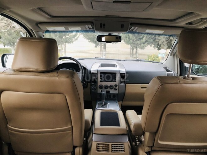 Nissan Armada 2005, 110,000 km - 5.6 l - Bakı