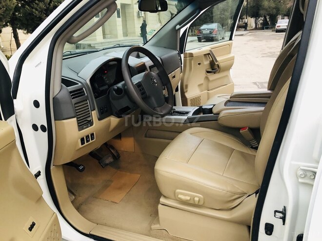 Nissan Armada 2005, 110,000 km - 5.6 l - Bakı