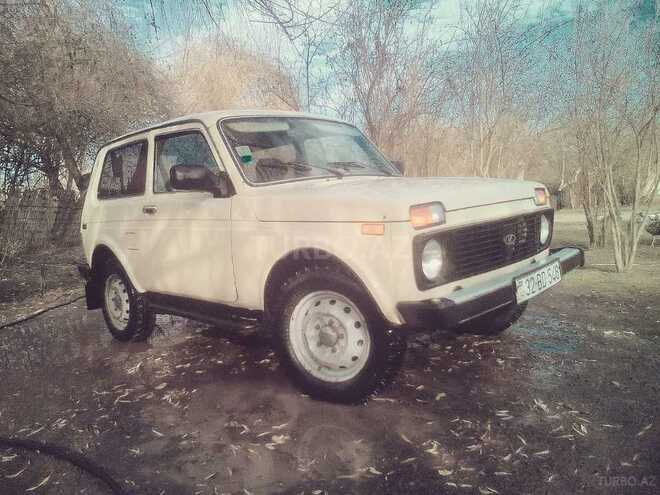 LADA (VAZ) Niva 1993, 368,000 km - 0.2 l - Ucar