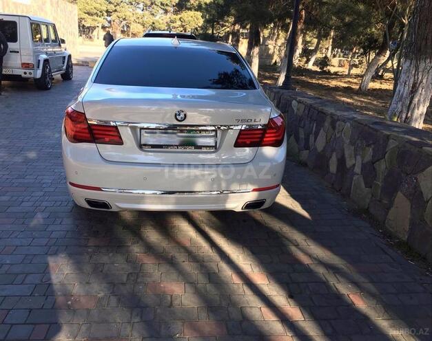 BMW 750 2013, 47,500 km - 4.4 l - Bakı