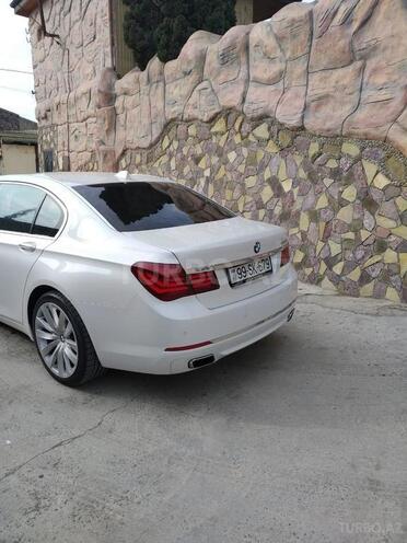 BMW 750 2013, 47,500 km - 4.4 l - Bakı
