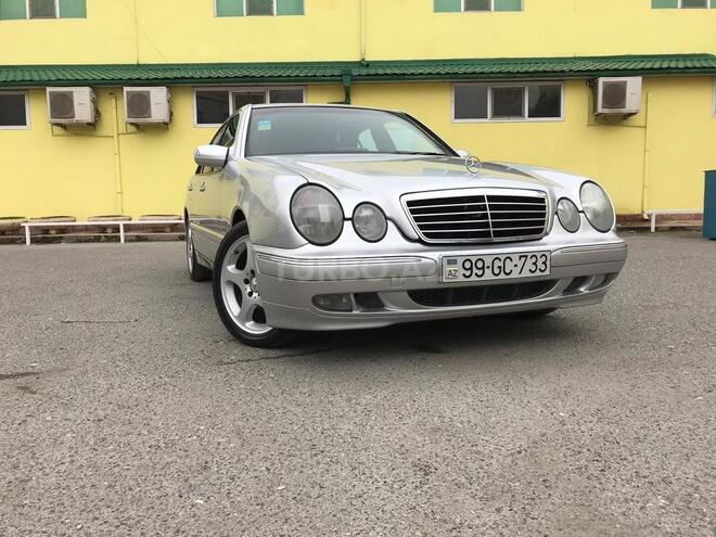 Mercedes E 220 1999, 319,000 km - 2.2 л - Bakı